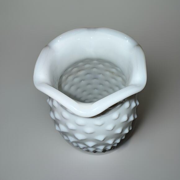 Vintage LE Smith White Milk Glass Hobnail Vase 8" tall Ruffled Rim - Picture 4 of 5